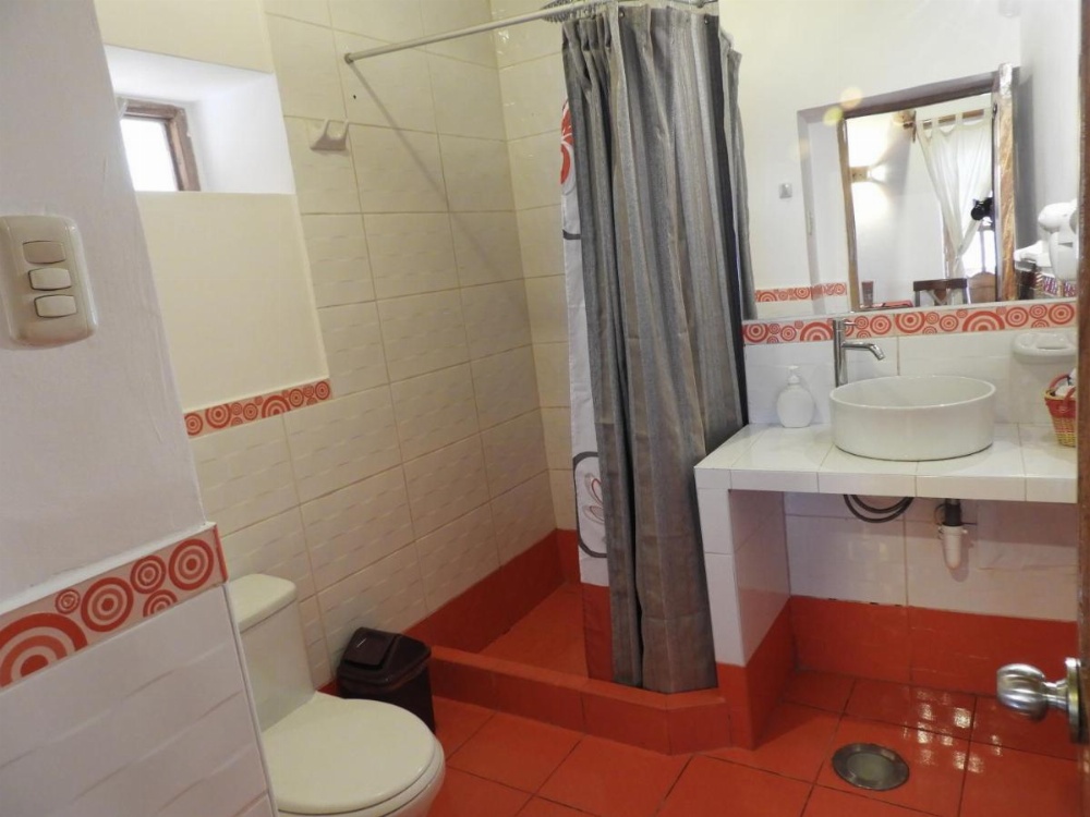 Picaflor Tambo Guest House